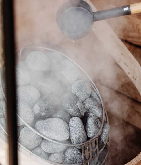 HUUM DROP pouring leil_1